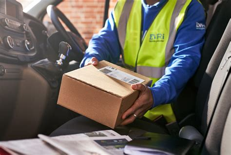 UK wholesale order parcel delivery and tracking support